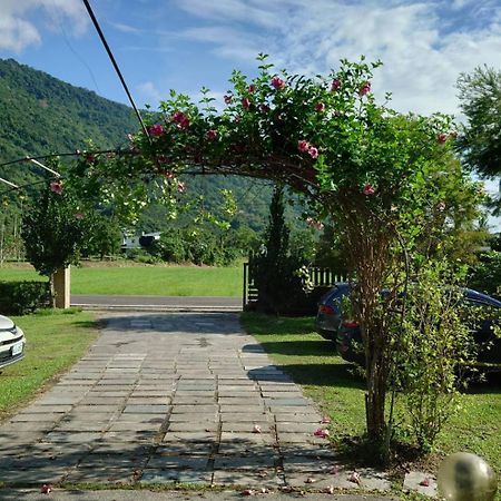 Shan Bian 52 Homestay Fengshan  Exterior photo