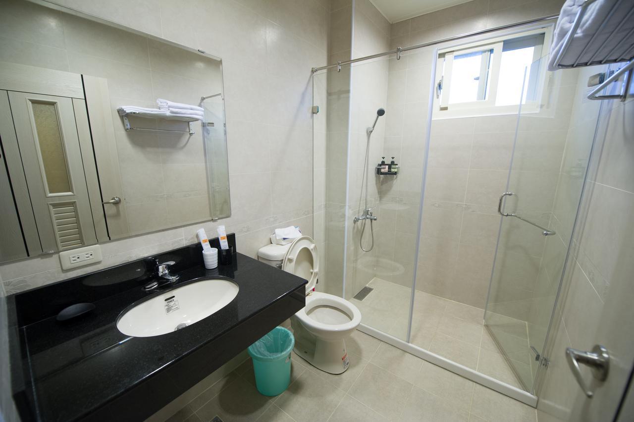 Shan Bian 52 Homestay Fengshan  Exterior photo
